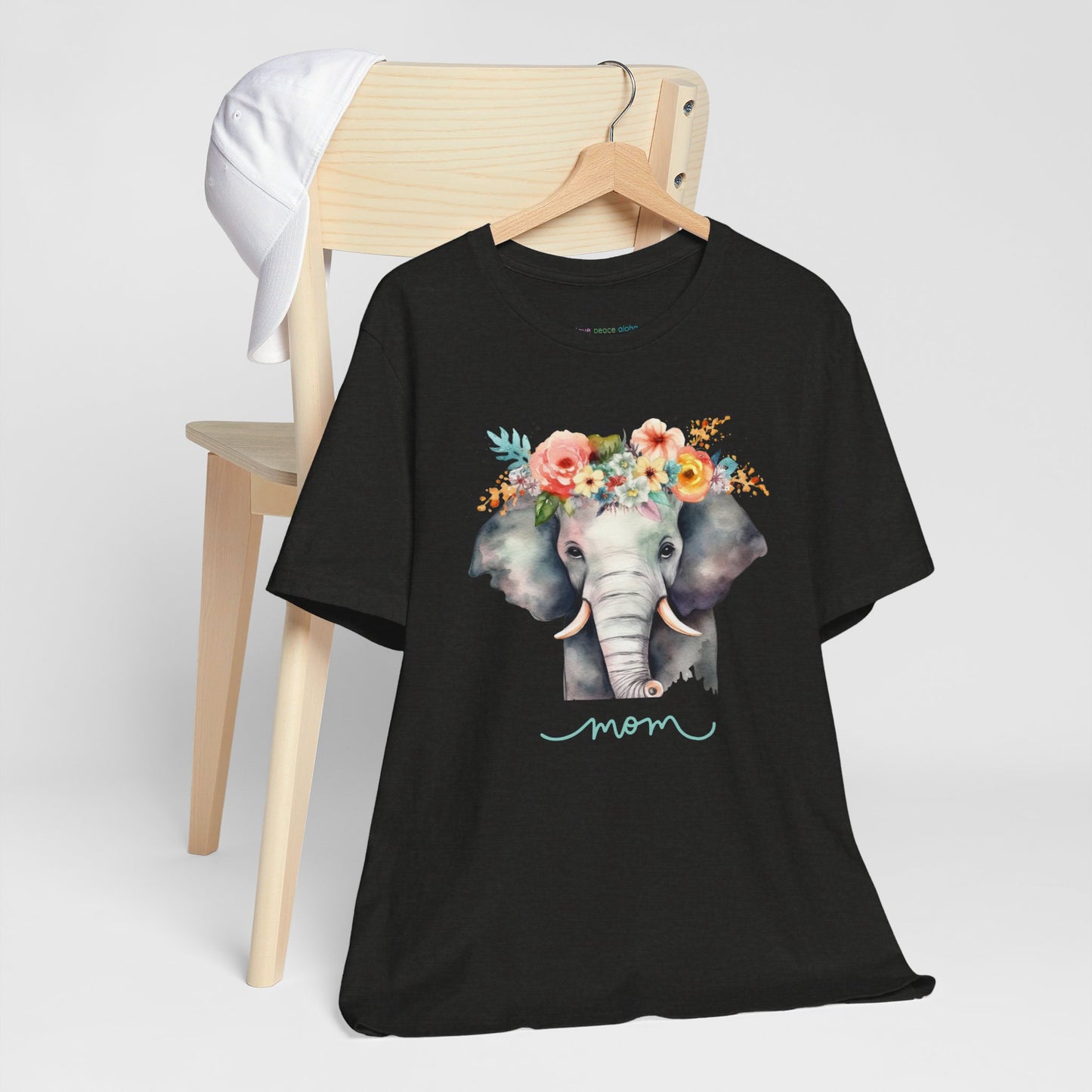 Pretty Elephant with Flower Crown Women's T-Shirt, Sweet Mom Gift Tee!