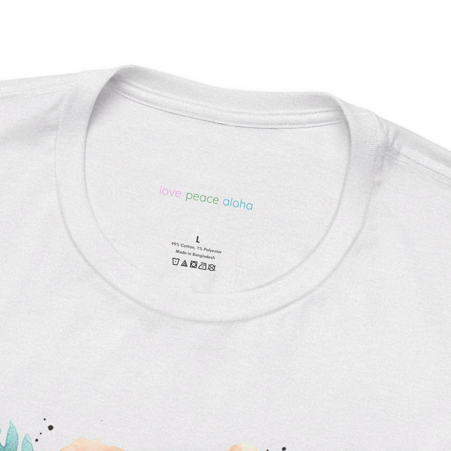 Pretty Elephant with Flower Crown Women's T-Shirt, Sweet Mom Gift Tee!