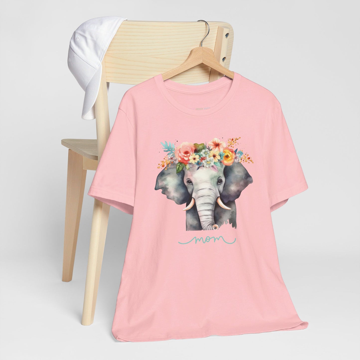 Pretty Elephant with Flower Crown Women's T-Shirt, Sweet Mom Gift Tee!