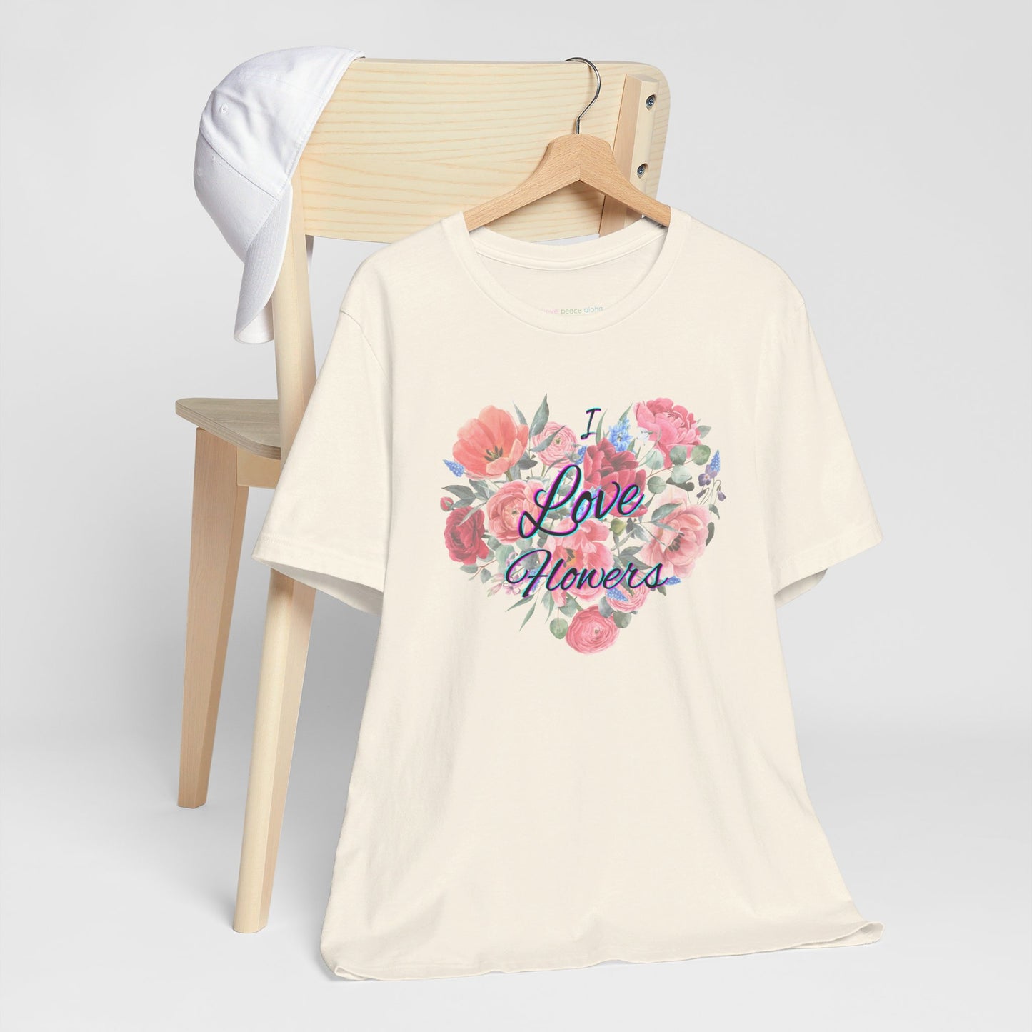 Love Flowers T-Shirt, Pretty Flower Heart design Womens Cotton Tee Top